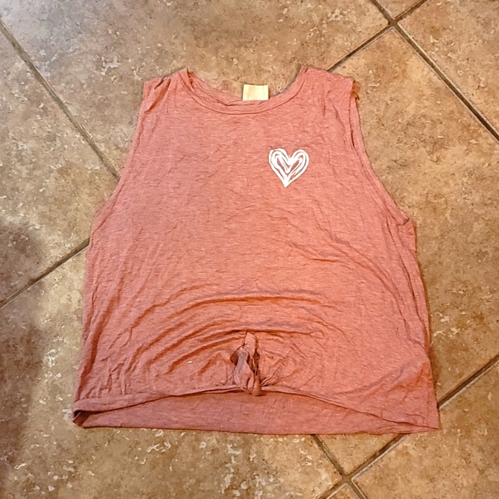 Pink tank